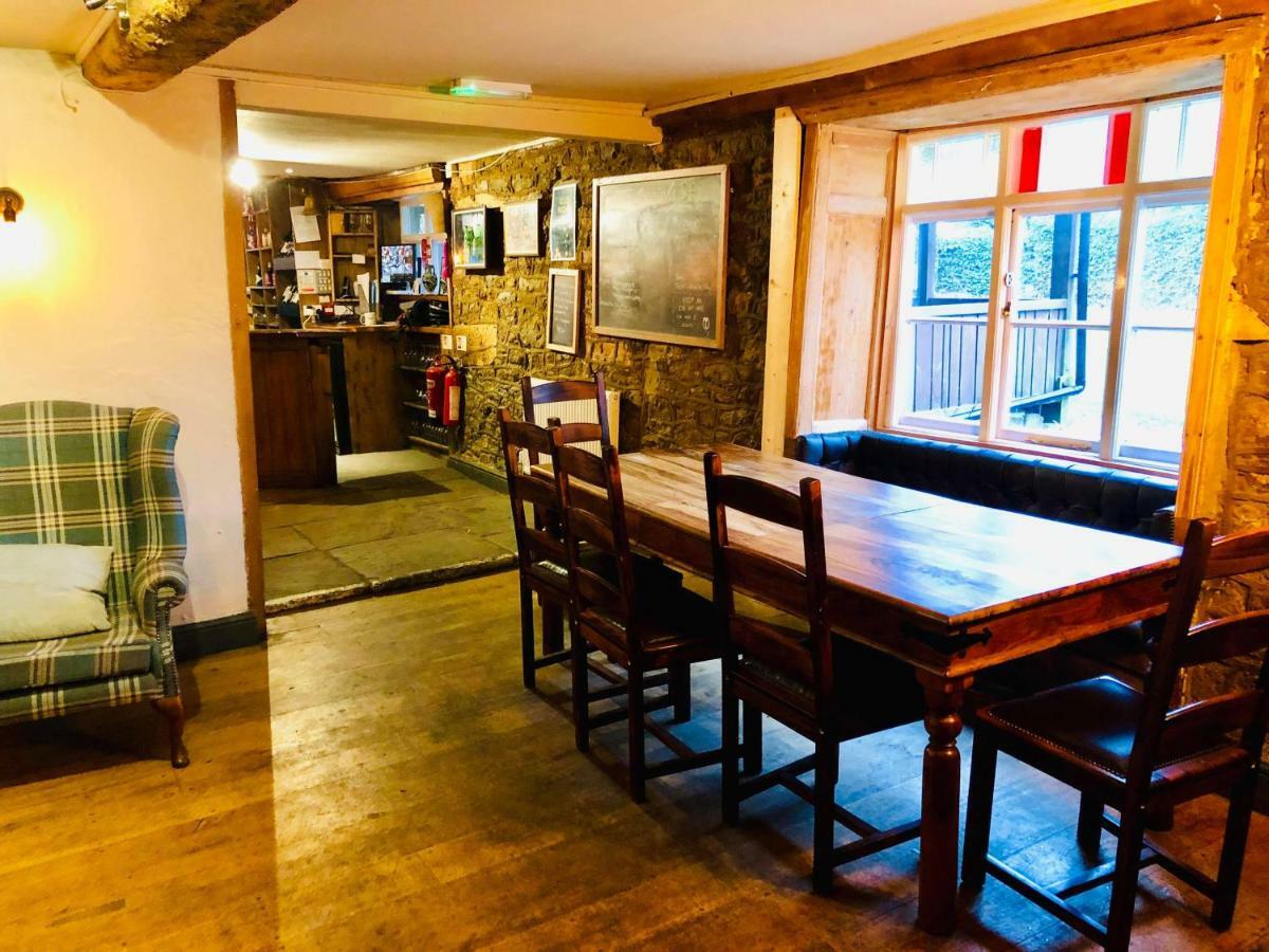 The Hollybush Inn And B&B Priors Marston Ngoại thất bức ảnh